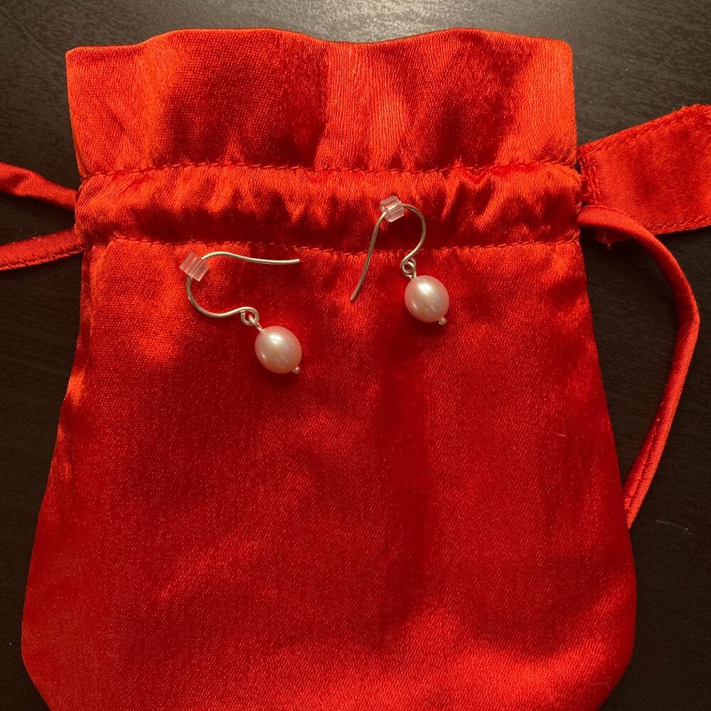 Me & Ro Sterling Silver Pink Freshwater Pearl Drop Earrings